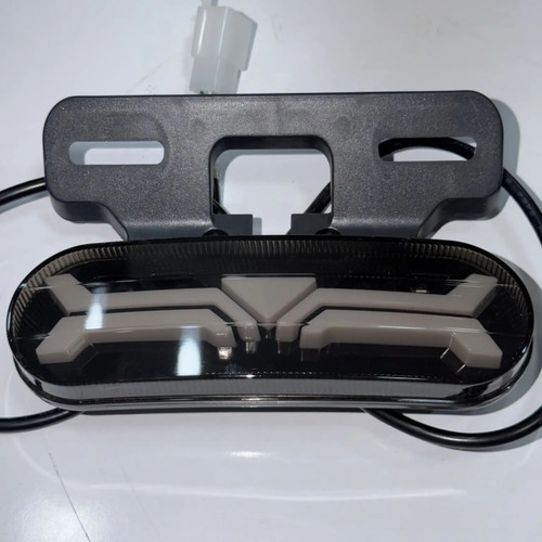 چراغ خطر عقب موتور برقی UB